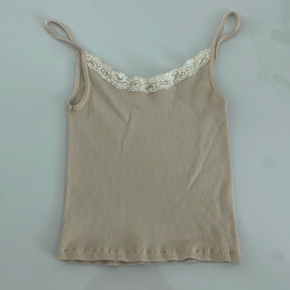 Brandy Melville Laced Tank